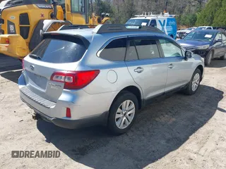 2015 Subaru Outback Premium with VIN 4S4BSADC7F3361953, listed as a IAAI auction lot 42170100 with 208,154 mi miles and . Bid and sale history available at DreamBid. Image 4.