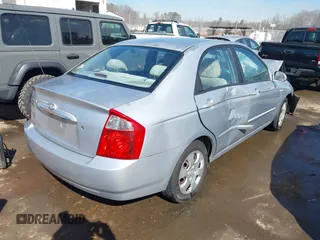 2006 Kia Spectra EX with VIN KNAFE121865313085, listed as a IAAI auction lot 41672712 with 248,959 mi miles. Bid and sale history available at carsss.com. Image 4.