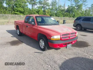 2000 Dodge Dakota with VIN 1B7GL22XXYS613433, listed as a IAAI auction lot 42767527 with 71,797 mi miles and . Bid and sale history available at DreamBid. Image 1.
