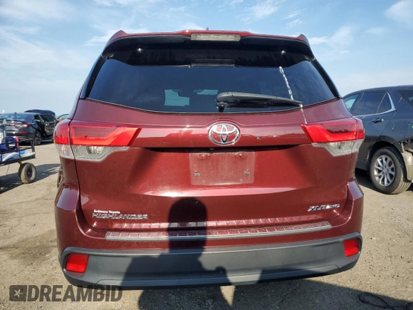 2019 Toyota Highlander SE with VIN 5TDJZRFH3KS983784, listed as a Copart auction lot 62874465 with 56,151 mi miles and Salvage title. Bid and sale history available at DreamBid. Image 6.