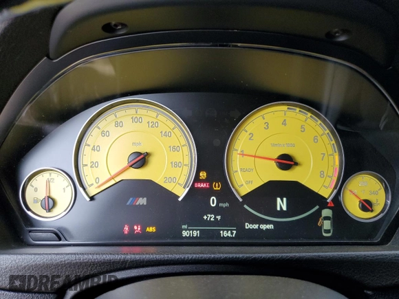 2015 BMW M4 with VIN WBS3R9C54FK334245, listed as a Copart auction lot 54086695 with 90,191 mi miles and Salvage title. Bid and sale history available at DreamBid. Image 9.
