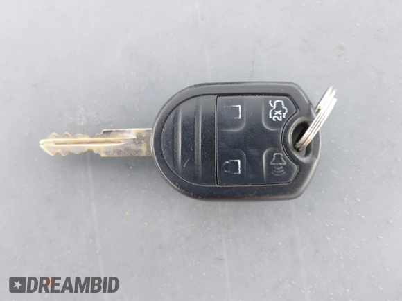 2014 Ford Mustang V6 с VIN 1ZVBP8EM9E5316695, выставлен на аукционе IAAI как лот 41778042 с пробегом 75 439 миль миль и . История ставок и продаж доступна на DreamBid. Изображение 11.
