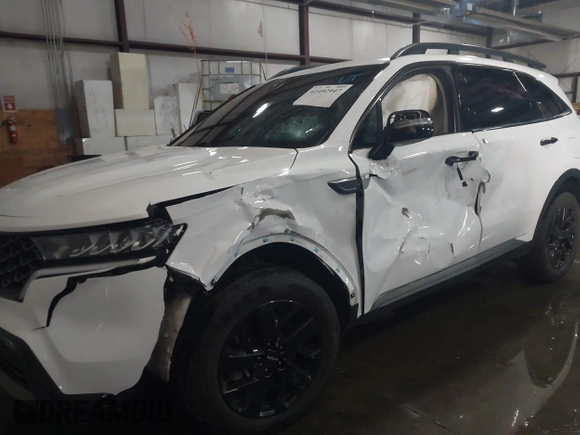 2022 Kia Sorento X-Line S with VIN 5XYRLDLC3NG158006, listed as a IAAI auction lot 41492947 with 28,691 mi miles. Bid and sale history available at carsss.com. Image 6.