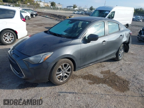 2019 Toyota Yaris Sedan L with VIN 3MYDLBYVXKY506966, listed as a IAAI auction lot 41455800 with 106,284 mi miles. Bid and sale history available at carsss.com. Image 19.