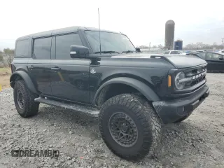 2023 Ford Bronco z VIN 1FMEE5DP5PLB85470, wystawiony jako Copart lot #43462915 z przebiegiem 13 404 mil mil oraz Szkoda całkowita • Salvage title. Historia ofert i sprzedaży dostępna na DreamBid. Obrazek 4.