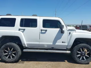2008 Hummer H3 Luxury z VIN 5GTEN13E188190871, wystawiony jako IAAI lot #42019048 z przebiegiem 221 420 mil mil oraz . Historia ofert i sprzedaży dostępna na DreamBid. Obrazek 13.