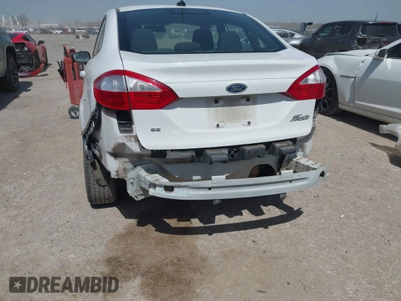 2016 Ford Fiesta SE with VIN 3FADP4BJ7GM175966, listed as a IAAI auction lot 41821964 with 100,375 mi miles. Bid and sale history available at carsss.com. Image 6.