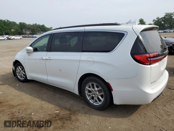 2022 Chrysler Pacifica Touring L z VIN 2C4RC1BG0NR218354, wystawiony jako Copart lot #60761565 z przebiegiem 55 087 mil mil oraz Nie do naprawy • Non repairable. Historia ofert i sprzedaży dostępna na DreamBid. Obrazek 2.