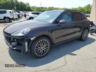 2019 Porsche Cayenne S z VIN WP1AB2AY6KDA64505, wystawiony jako Copart lot #60813065 z przebiegiem 70 742 mil mil oraz Szkoda całkowita • Salvage title. Historia ofert i sprzedaży dostępna na DreamBid. Obrazek 1.