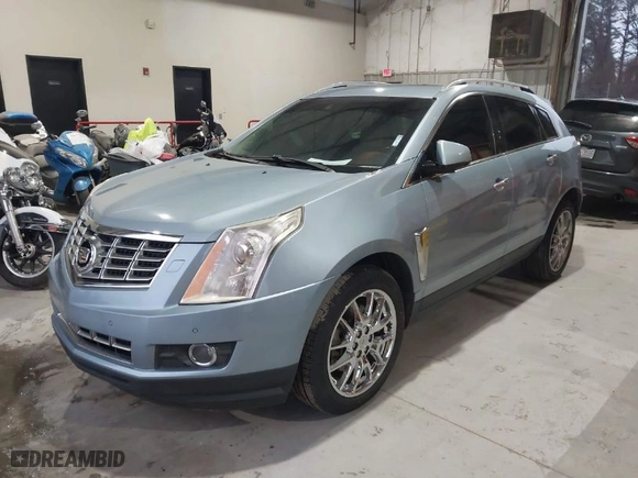 2014 Cadillac SRX Performance Collection with VIN 3GYFNCE38ES588093, listed as a IAAI auction lot 41423616 with 173,320 mi miles. Bid and sale history available at carsss.com. Image 2.