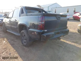 2010 Chevrolet Avalanche LT with VIN 3GNVKFE0XAG134529, listed as a IAAI auction lot 41780745 with 151,150 mi miles. Bid and sale history available at carsss.com. Image 3.