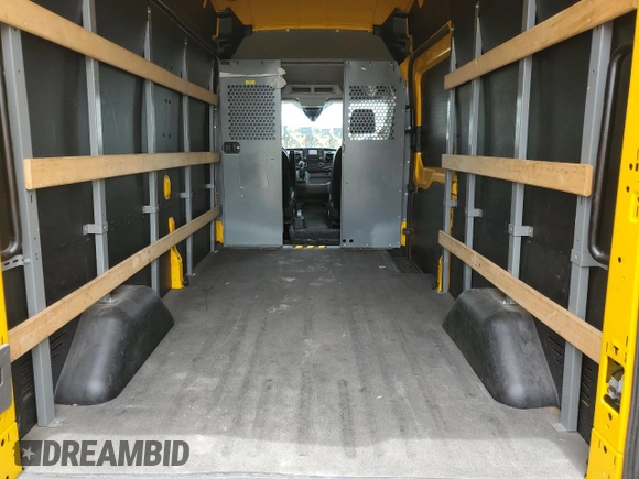 2020 Ford Transit Cargo с VIN 1FTBR1X80LKA89366, выставлен на аукционе Copart как лот 66054145 с пробегом 95 501 миль миль и Списание • Salvage title. История ставок и продаж доступна на DreamBid. Изображение 10.