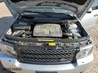 2011 Land Rover Range Rover HSE with VIN SALME1D46BA356397, listed as a Copart auction lot 76538734 with 105,160 mi miles and Clean Title. Bid and sale history available at carsss.com. Image 12.