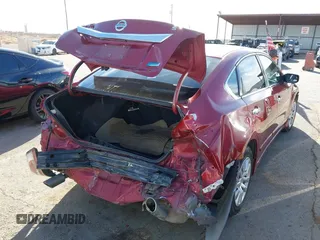 2014 Nissan Altima SV with VIN 1N4AL3AP2EN386414, listed as a IAAI auction lot 41739659 with 138,806 mi miles and . Bid and sale history available at carsss.com. Image 6.