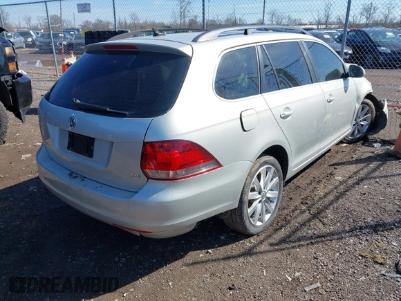 2011 Volkswagen Jetta TDI z VIN 3VWPL7AJ0BM672093, wystawiony jako IAAI lot #41849075 z przebiegiem 205 684 mil mil oraz . Historia ofert i sprzedaży dostępna na DreamBid. Obrazek 4.