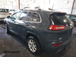 2018 Jeep Cherokee Latitude Plus with VIN 1C4PJLLX3JD573359, listed as a IAAI auction lot 41313339 with 98,981 mi miles. Bid and sale history available at carsss.com. Image 3.