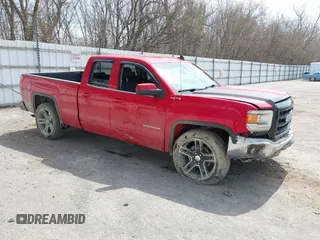 2015 GMC Sierra 1500 SLE z VIN 1GTV2UEC5FZ278164, wystawiony jako IAAI lot #42039061 z przebiegiem Nie podano mil oraz . Historia ofert i sprzedaży dostępna na DreamBid. Obrazek 1.