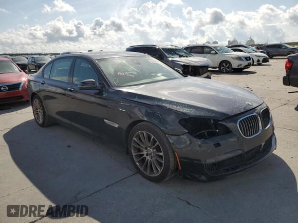 2014 BMW 7 Series ALPINA B7 with VIN WBAYE8C53ED135089, listed as a Copart auction lot 57943575 with 100,096 mi miles and Salvage title. Bid and sale history available at DreamBid. Image 4.