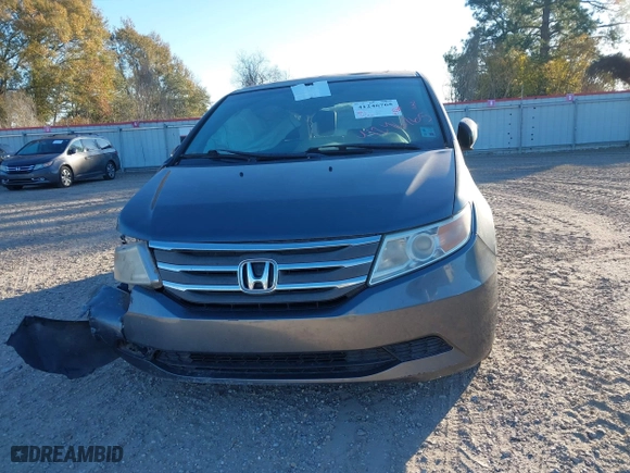 2013 Honda Odyssey EX-L with VIN 5FNRL5H67DB006888, listed as a IAAI auction lot 41246765 with 182,019 mi miles. Bid and sale history available at carsss.com. Image 12.