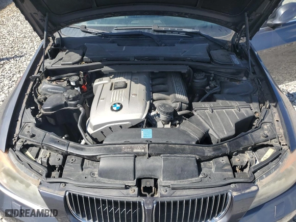 2006 BMW 3 Series 330i with VIN WBAVB33526PS17734, listed as a Copart auction lot 50689455 with 159,931 mi miles and Clean Title. Bid and sale history available at carsss.com. Image 11.