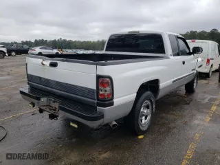2000 Dodge Ram 1500 with VIN 1B7HC13Z1YJ113679, listed as a Copart auction lot 45869575 with 269,610 mi miles and Salvage Title. Bid and sale history available at carsss.com. Image 3.