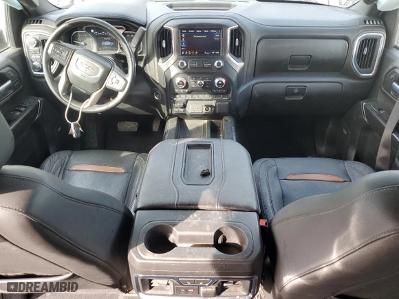2021 GMC Sierra 2500HD AT4 with VIN 1GT49PEY0MF193638, listed as a Copart auction lot 48352925 with 140,995 mi miles and Salvage Title. Bid and sale history available at carsss.com. Image 8.