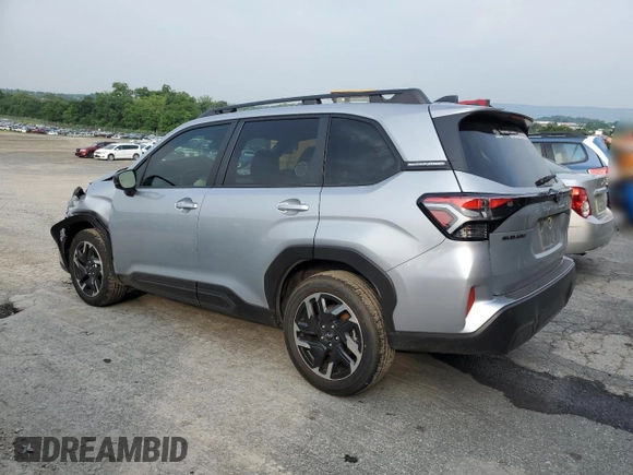 2025 Subaru Forester Limited with VIN JF2SLDRC0SH449348, listed as a Copart auction lot 60106905 with 3,909 mi miles and Salvage title. Bid and sale history available at DreamBid. Image 2.