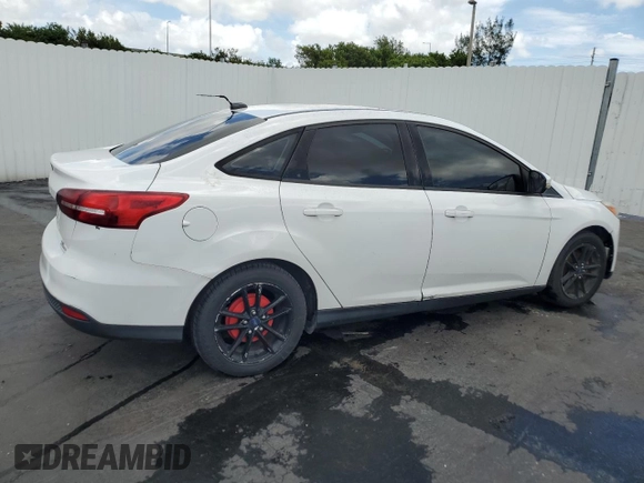 2016 Ford Focus SE with VIN 1FADP3F2XGL204472, listed as a Copart auction lot 68378244 with 152,991 mi miles and Clean title. Bid and sale history available at DreamBid. Image 3.