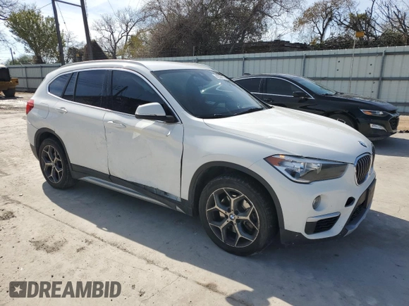 2019 BMW X1 sDrive28i with VIN WBXHU7C52K3H44195, listed as a Copart auction lot 42304175 with 88,929 mi miles and Salvage Title. Bid and sale history available at carsss.com. Image 4.