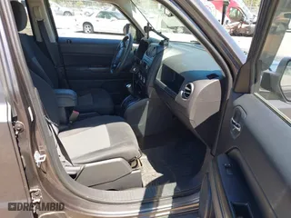 2014 Jeep Patriot Sport with VIN 1C4NJPBAXED887429, listed as a IAAI auction lot 41897235 with 156,592 mi miles. Bid and sale history available at carsss.com. Image 5.