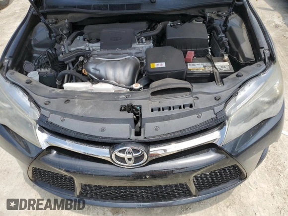 2017 Toyota Camry XLE z VIN 4T1BF1FK0HU402901, wystawiony jako Copart lot #58214405 z przebiegiem 85 148 mil mil oraz Szkoda całkowita • Salvage title. Historia ofert i sprzedaży dostępna na DreamBid. Obrazek 11.