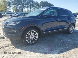 2019 Lincoln MKC Reserve with VIN 5LMCJ3C91KUL48660, listed as a Copart auction lot 52329455 with 67,163 mi miles and Salvage title. Bid and sale history available at DreamBid. Image 1.