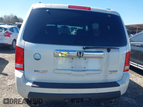 2011 Honda Pilot Touring with VIN 5FNYF4H97BB067954, listed as a IAAI auction lot 41832617 with 141,141 mi miles. Bid and sale history available at carsss.com. Image 16.