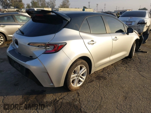 2021 Toyota Corolla Hatchback SE with VIN JTNB4MBE8M3145946, listed as a IAAI auction lot 41179942 with 41,607 mi miles. Bid and sale history available at carsss.com. Image 4.