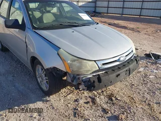 2008 Ford Focus SE with VIN 1FAHP35N98W280472, listed as a IAAI auction lot 41859547 with 178,304 mi miles. Bid and sale history available at carsss.com. Image 6.