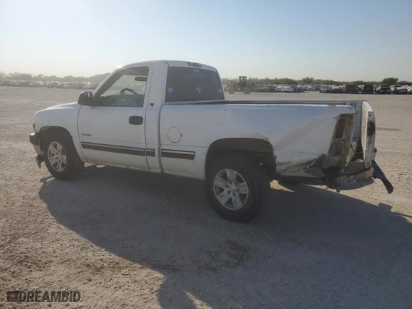 2000 Chevrolet Silverado 1500 with VIN 1GCEC14W2YE209210, listed as a Copart auction lot 76048094 with 0 mi miles and Salvage Title. Bid and sale history available at carsss.com. Image 2.