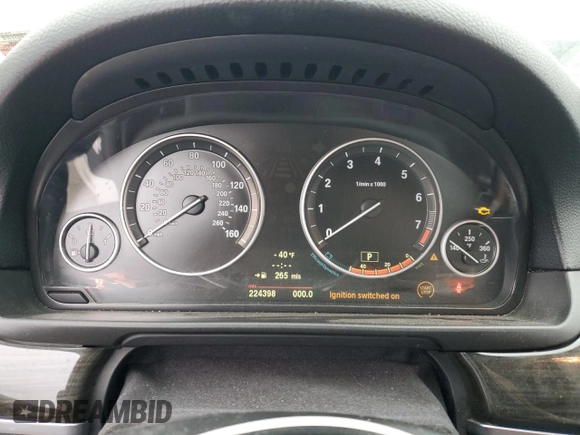 2013 BMW 5 Series 528i with VIN WBAXG5C59DDY30552, listed as a Copart auction lot 50823045 with 224,398 mi miles and Clean Title. Bid and sale history available at carsss.com. Image 9.