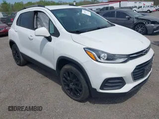 2022 Chevrolet Trax LT with VIN KL7CJPSM4NB530127, listed as a IAAI auction lot 42103923 with 34,851 mi miles and . Bid and sale history available at DreamBid. Image 1.