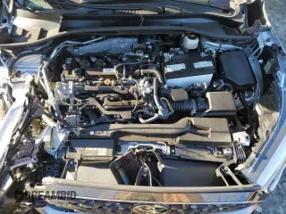 2022 Toyota Corolla Cross XLE z VIN 7MUDAABG2NV043649, wystawiony jako Copart lot #76577044 z przebiegiem 9 495 mil mil oraz Szkoda całkowita • Salvage title. Historia ofert i sprzedaży dostępna na DreamBid. Obrazek 12.