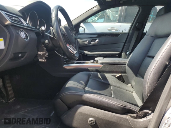 2014 Mercedes-Benz E 350 Luxury z VIN WDDHF8JB4EA832139, wystawiony jako Copart lot #56760205 z przebiegiem 98 396 mil mil oraz Szkoda całkowita • Salvage title. Historia ofert i sprzedaży dostępna na DreamBid. Obrazek 7.