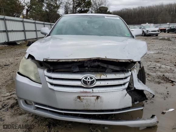 2005 Toyota Avalon XL with VIN 4T1BK36B55U017739, listed as a Copart auction lot 49308695 with NaN miles and Clean Title. Bid and sale history available at carsss.com. Image 5.