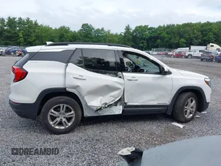 2019 GMC Terrain SLE z VIN 3GKALTEV3KL334650, wystawiony jako IAAI lot #42676507 z przebiegiem 74 280 mil mil oraz . Historia ofert i sprzedaży dostępna na DreamBid. Obrazek 13.