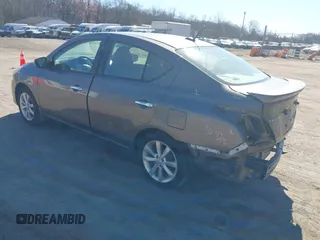 2016 Nissan Versa S with VIN 3N1CN7APXGL829290, listed as a IAAI auction lot 41827934 with 117,765 mi miles and . Bid and sale history available at DreamBid. Image 3.