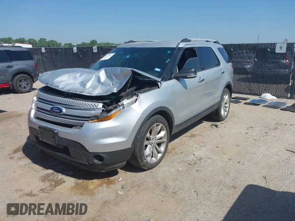 2014 Ford Explorer XLT with VIN 1FM5K7D85EGB58126, listed as a IAAI auction lot 42319867 with 189,362 mi miles and . Bid and sale history available at DreamBid. Image 17.