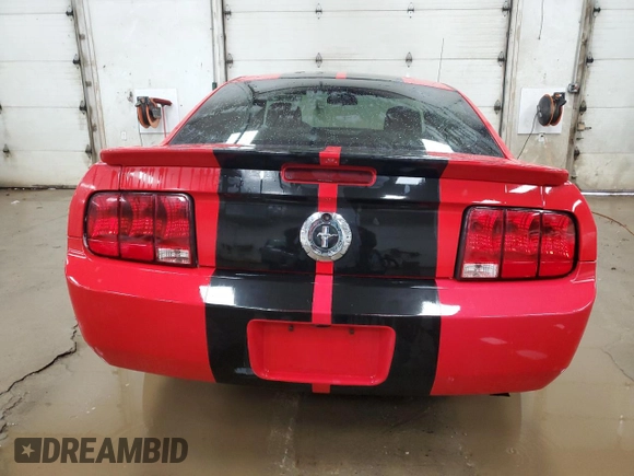 2008 Ford Mustang Deluxe с VIN 1ZVHT80N185119000, выставлен на аукционе Copart как лот 88174965 с пробегом 148 104 миль миль и Чистый • Clean title. История ставок и продаж доступна на DreamBid. Изображение 6.