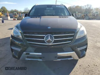2012 Mercedes-Benz M 550 z VIN 4JGDA7DB3CA090841, wystawiony jako Copart lot #80319204 z przebiegiem 230 125 mil mil oraz Czysty tytuł • Clean title. Historia ofert i sprzedaży dostępna na DreamBid. Obrazek 5.