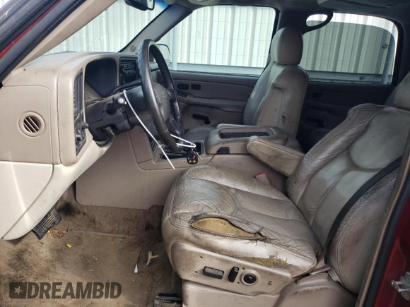 2004 Chevrolet Tahoe LT with VIN 1GNEC13Z84R298187, listed as a Copart auction lot 64256445 with 249,804 mi miles and Salvage title. Bid and sale history available at DreamBid. Image 8.