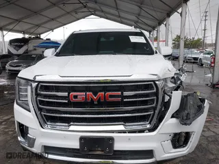 2022 GMC Yukon XL SLT with VIN 1GKS2GKD6NR328395, listed as a IAAI auction lot 41789208 with 24,797 mi miles. Bid and sale history available at carsss.com. Image 12.