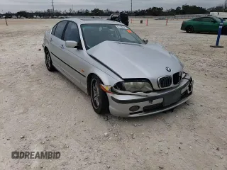 2001 BMW 3 Series 330i with VIN WBAAV53481FT00303, listed as a Copart auction lot 87118034 with 0 mi miles and Salvage Title. Bid and sale history available at carsss.com. Image 11.