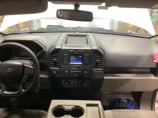 2015 Ford F-150 XL с VIN 1FTEX1CP1FKF08782, выставлен на аукционе IAAI как лот 42643080 с пробегом 201 869 миль миль и . История ставок и продаж доступна на DreamBid. Изображение 6.